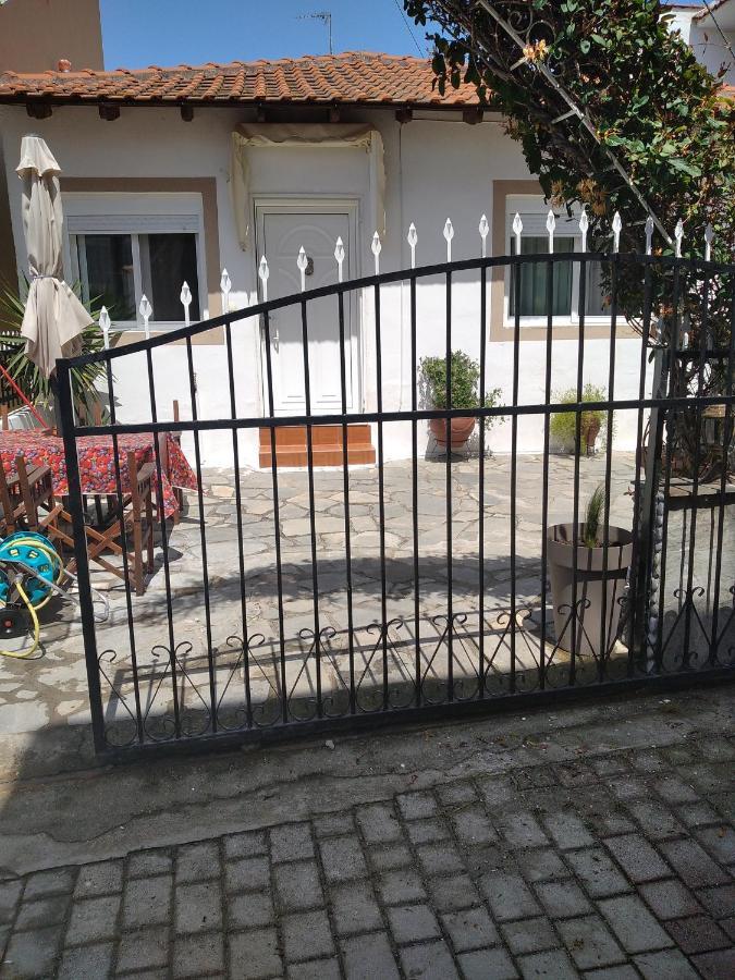 Villa Konstantina Nea Skioni Exterior foto